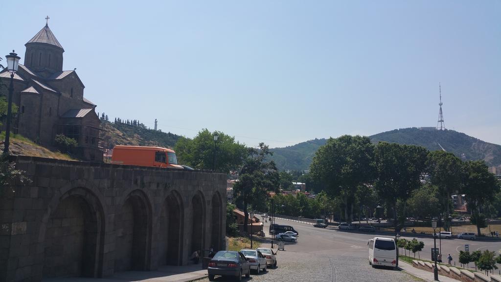 Hotel Feri Tbilisi Exteriör bild