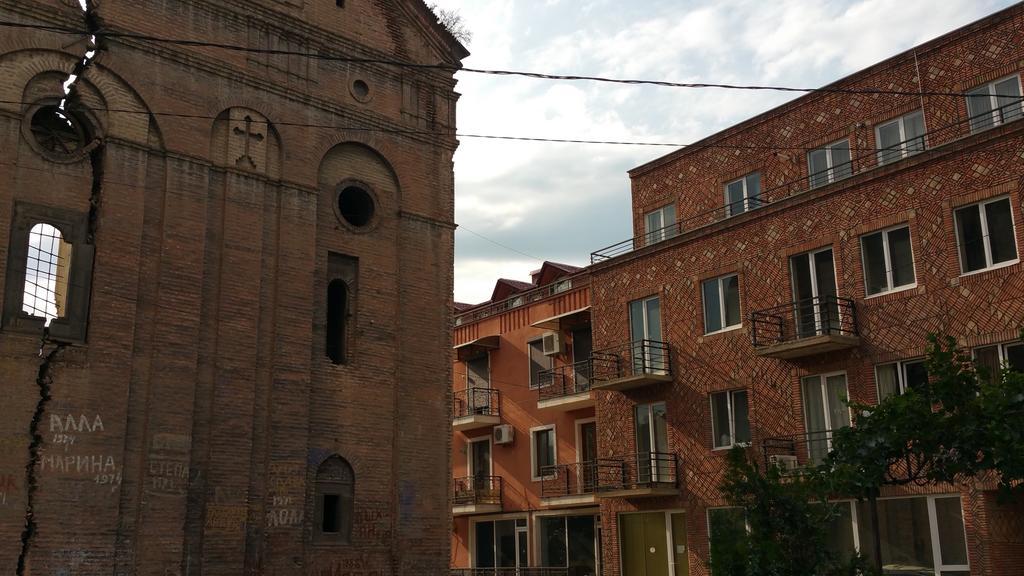 Hotel Feri Tbilisi Exteriör bild